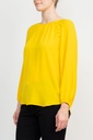 Blusa con adorno en los hombros