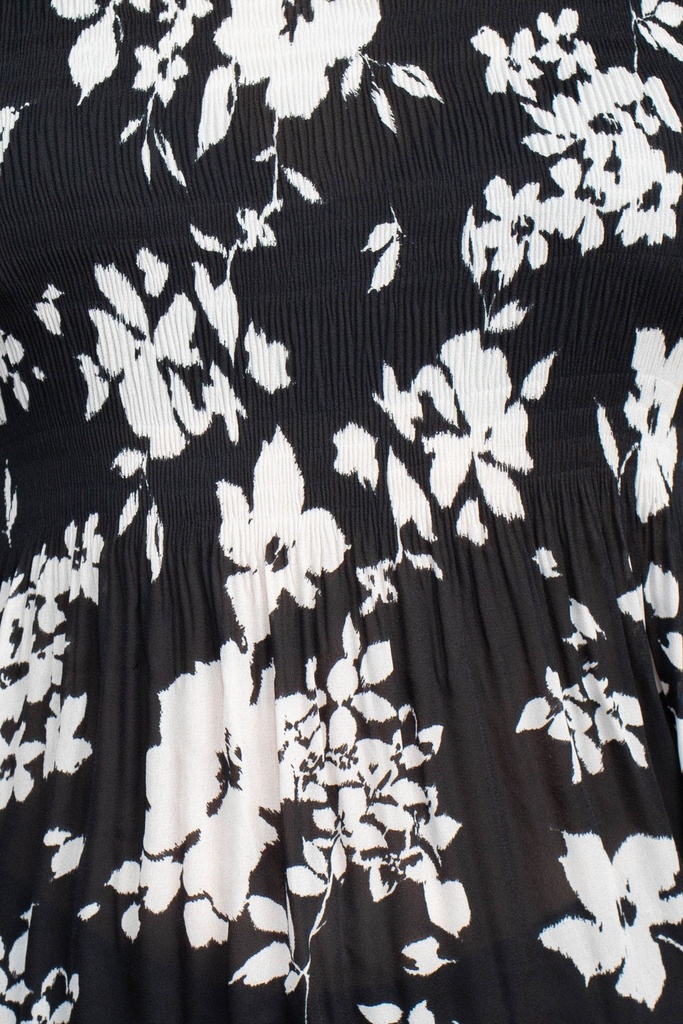 Blusa floral de puños acampanados 