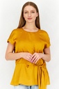 Blusa con cuello redonde cruzada