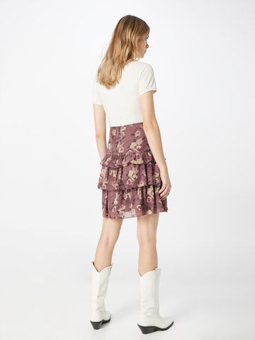 Falda con estampado floral