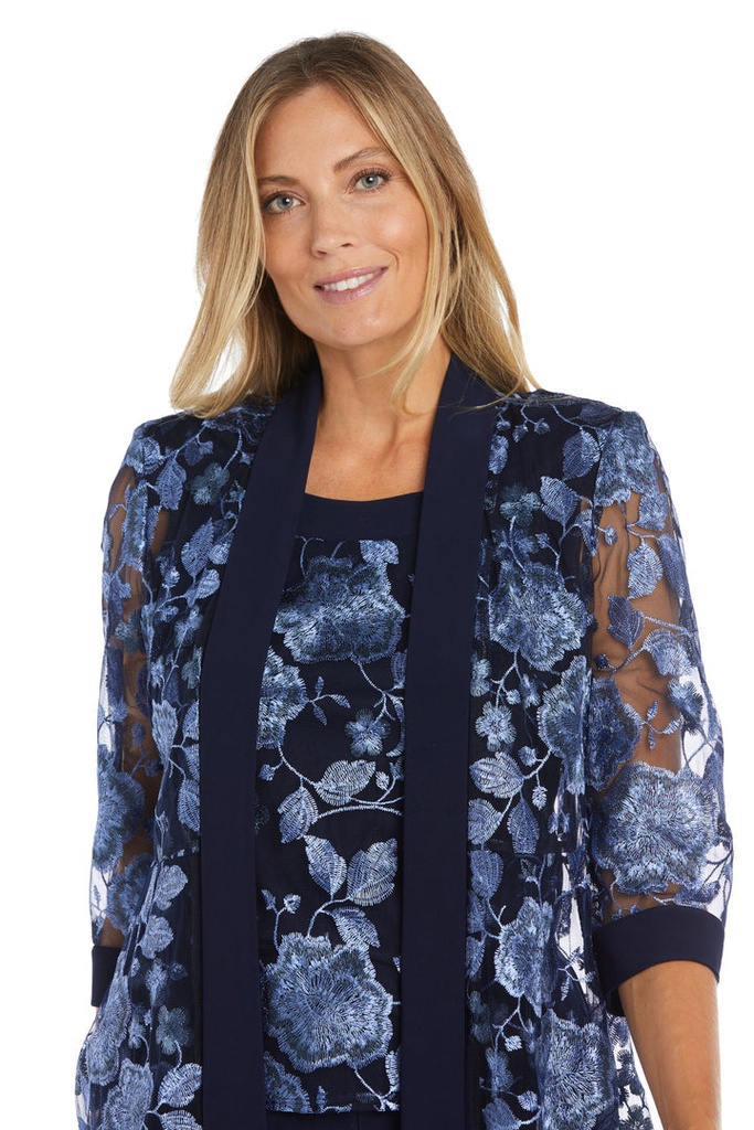 Traje floral con pantalón y saco