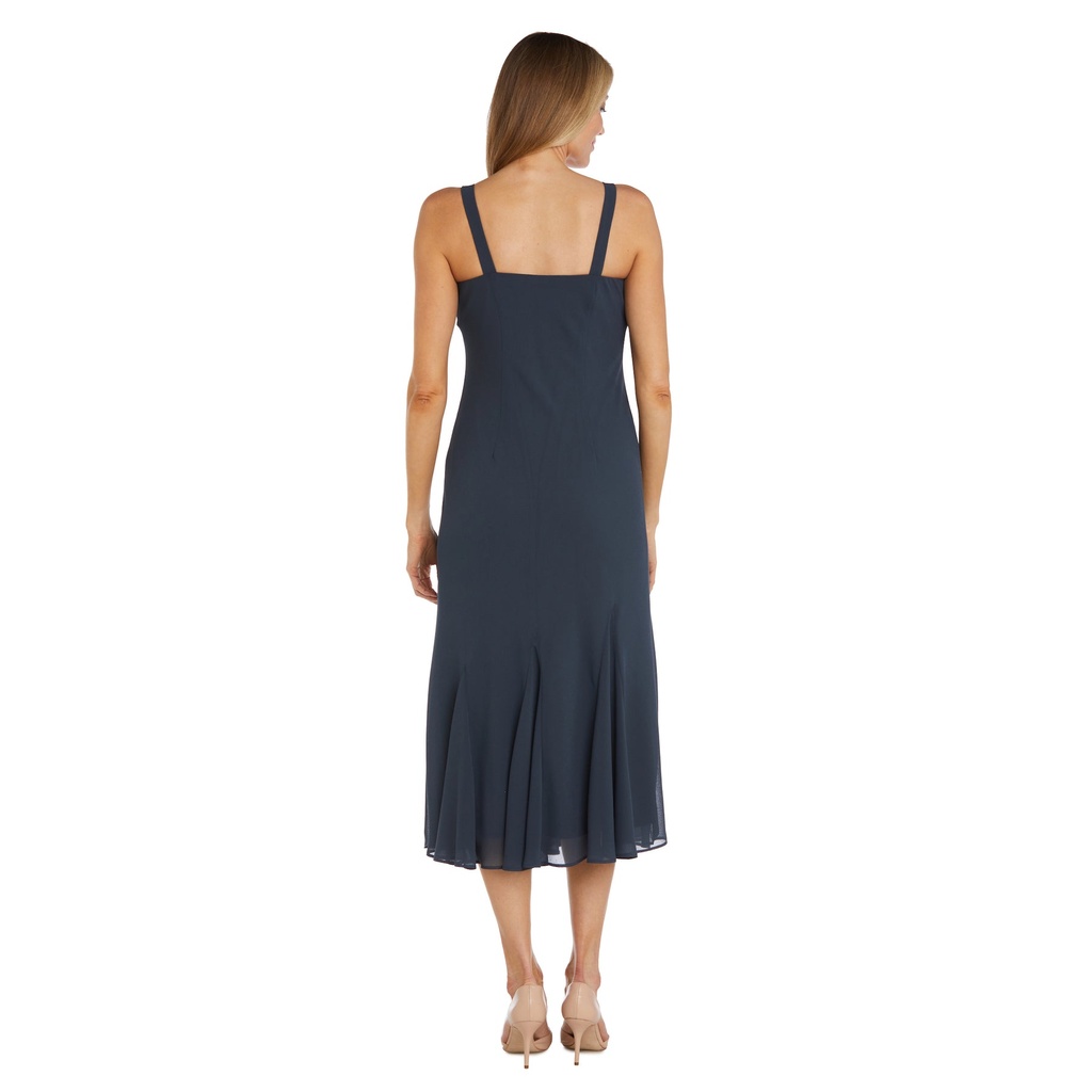 Vestido con chaqueta de gasa con pedrería