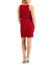 Vestido con cuello halter y pedrería