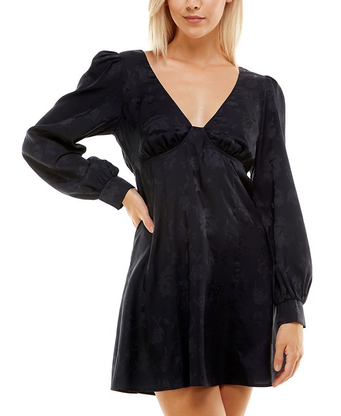 Vestido mini con escote en V
