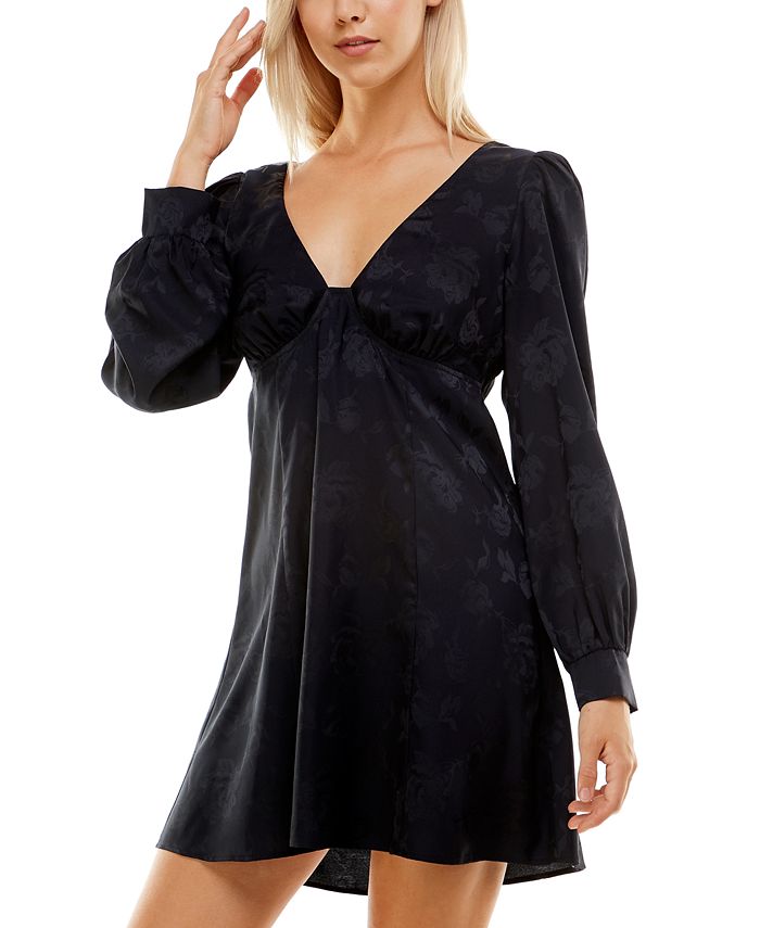Vestido mini con escote en V