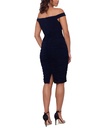Vestido fruncido con hombros descubiertos