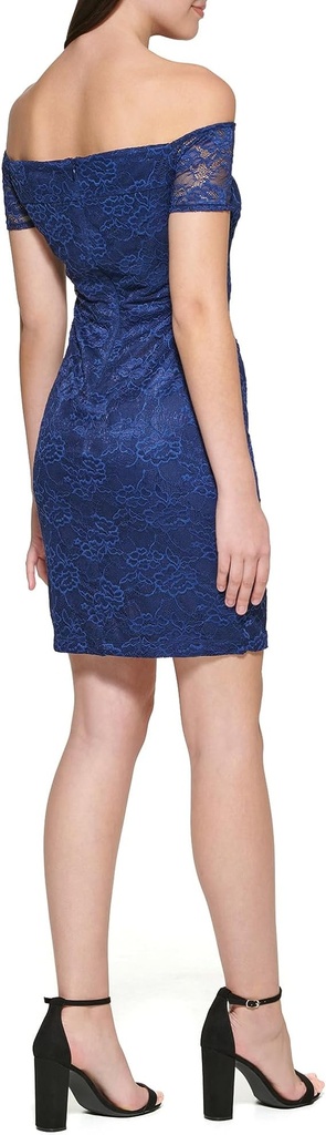 Vestido ajustado con bordado floral