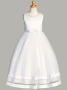 Vestido con escote de perlas