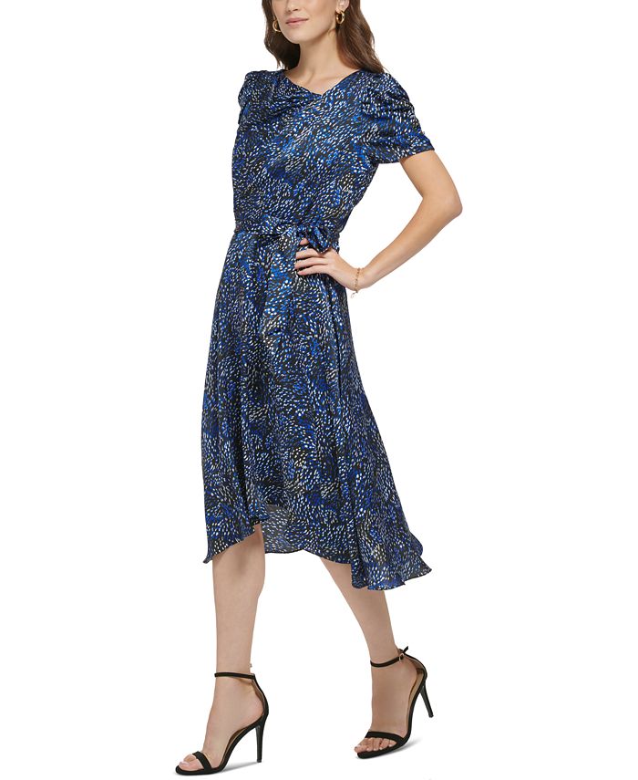 Vestido midi con mangas abullonadas