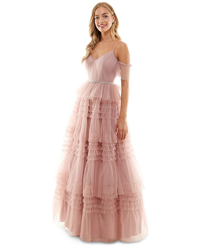 Vestido escalonado de malla plisada