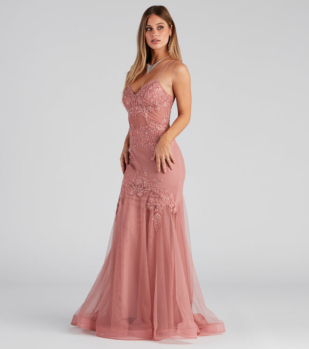 Vestido de sirena con bordados