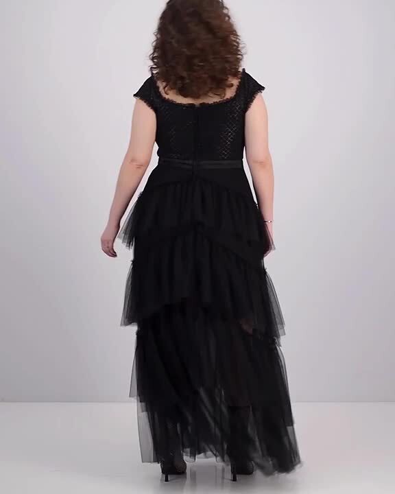 Vestido de tul escalonado