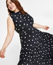 Vestido maxi con capas y lunares
