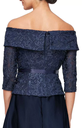 Blusa soutache con hombros descubierto