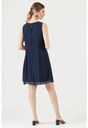 Vestido formal de gasa con escote joya