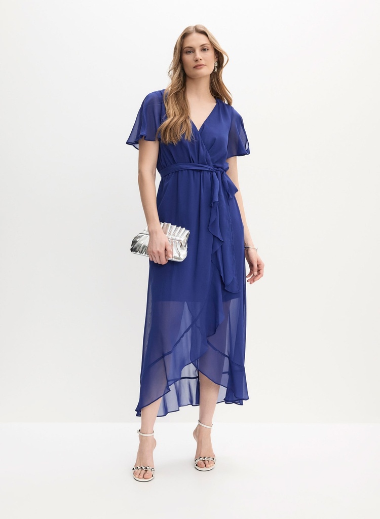 Vestido cruzado con escote en V.