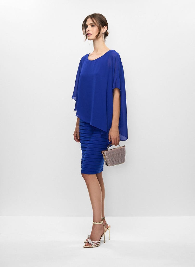 Vestido de jersey con capa