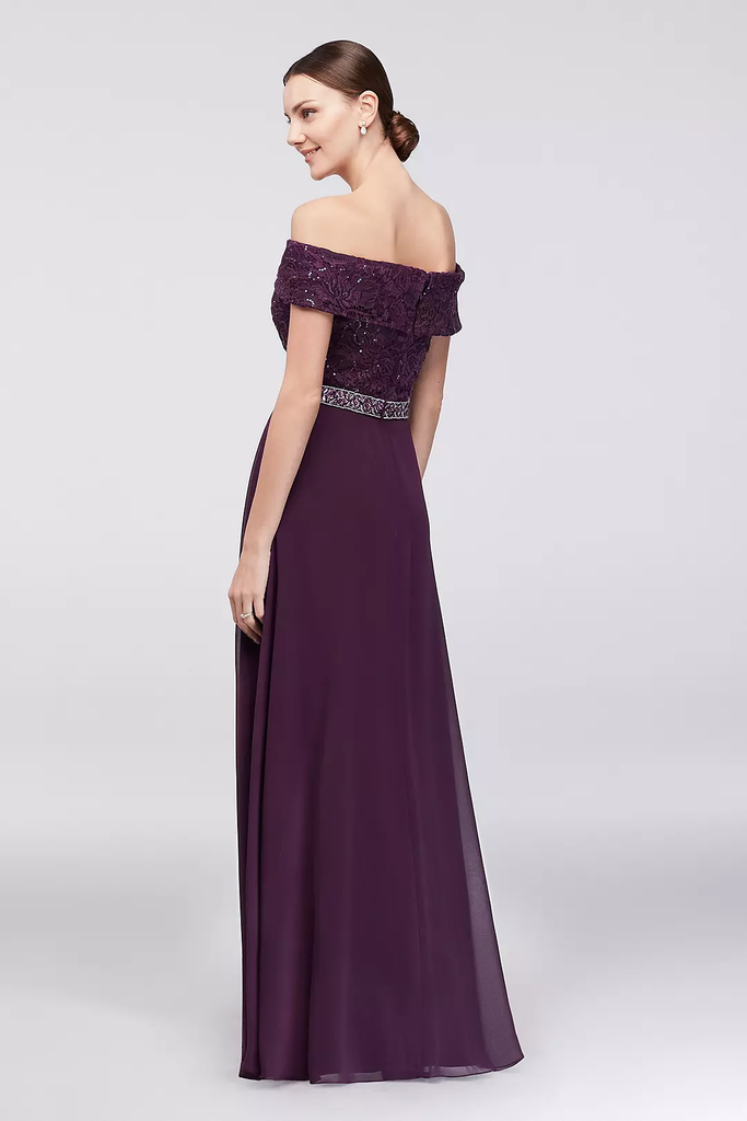 Vestido de gasa con encaje