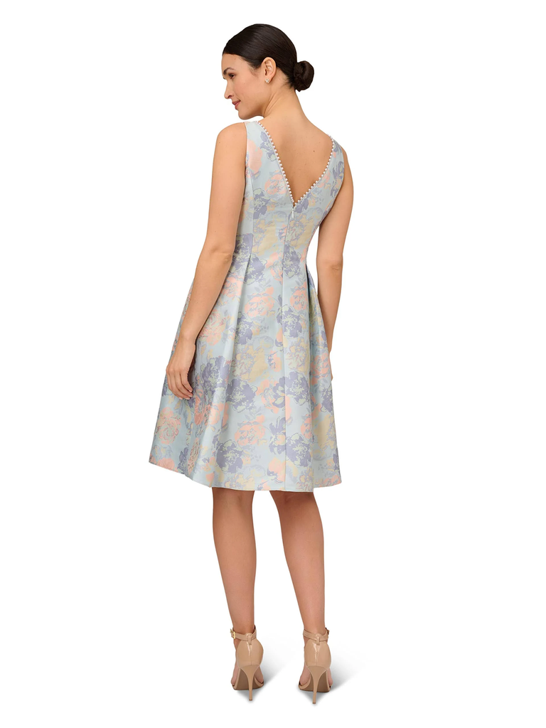 Vestido de jacquard acampanado