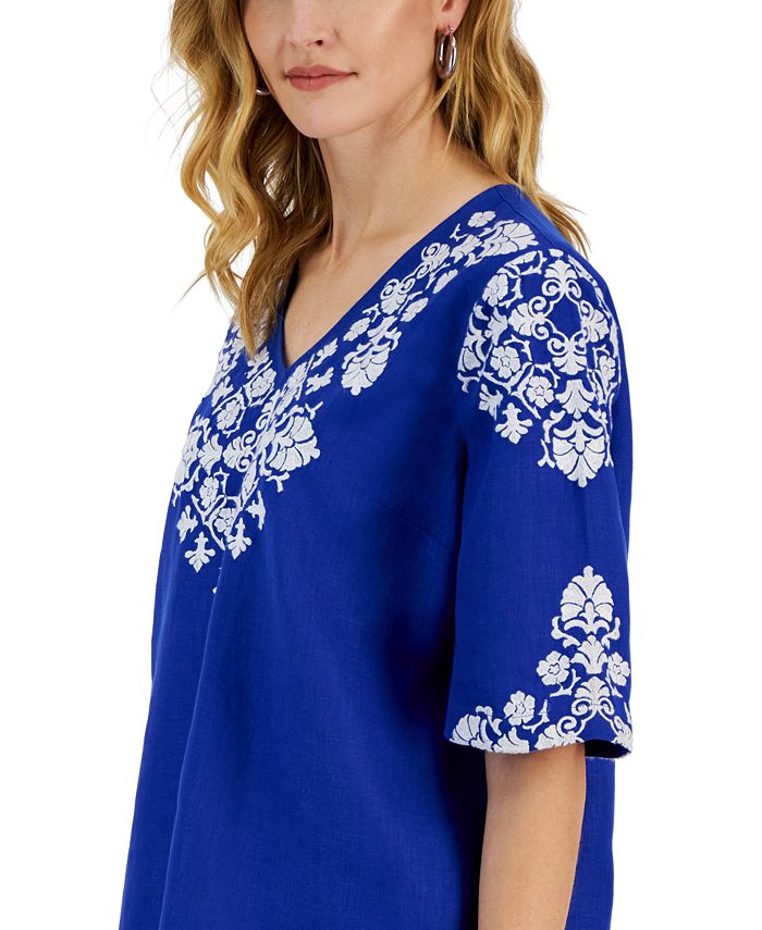 Blusa de lino con escote en V y bordado