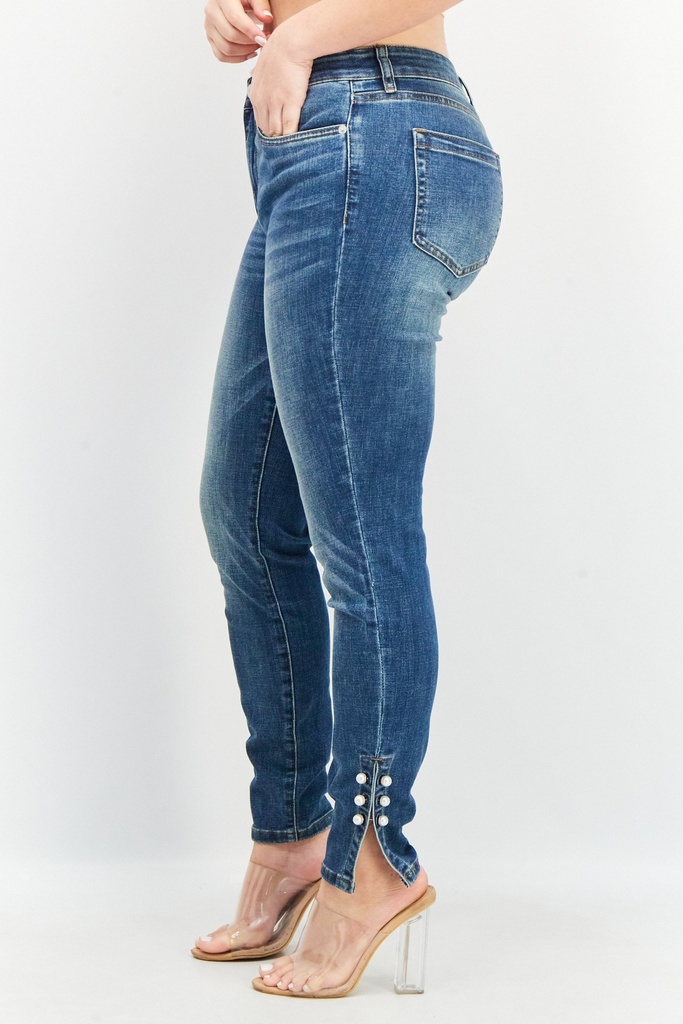 Jeans skinny con diseño de perlas