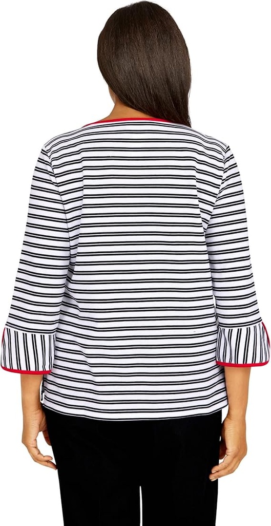 Blusa con rayas bordado corazon
