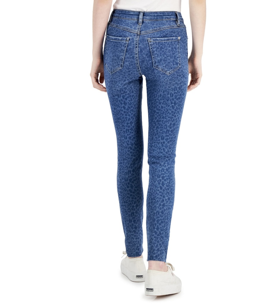 Jeans con estampado de leopardo