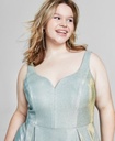 Vestido formal con punto brillante