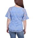 Blusa con estampado de encaje