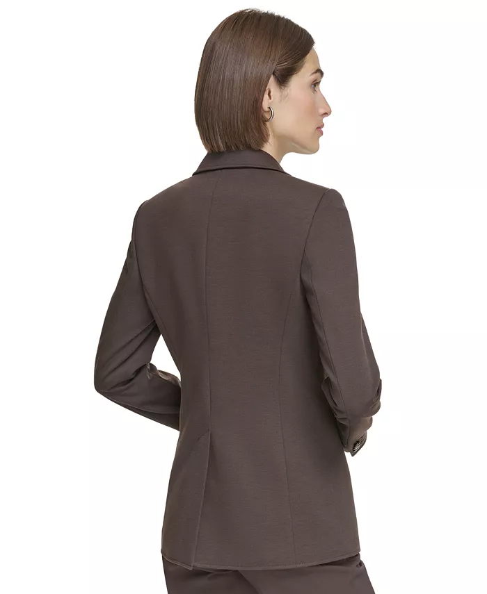 Blazer con cierre de dos botones