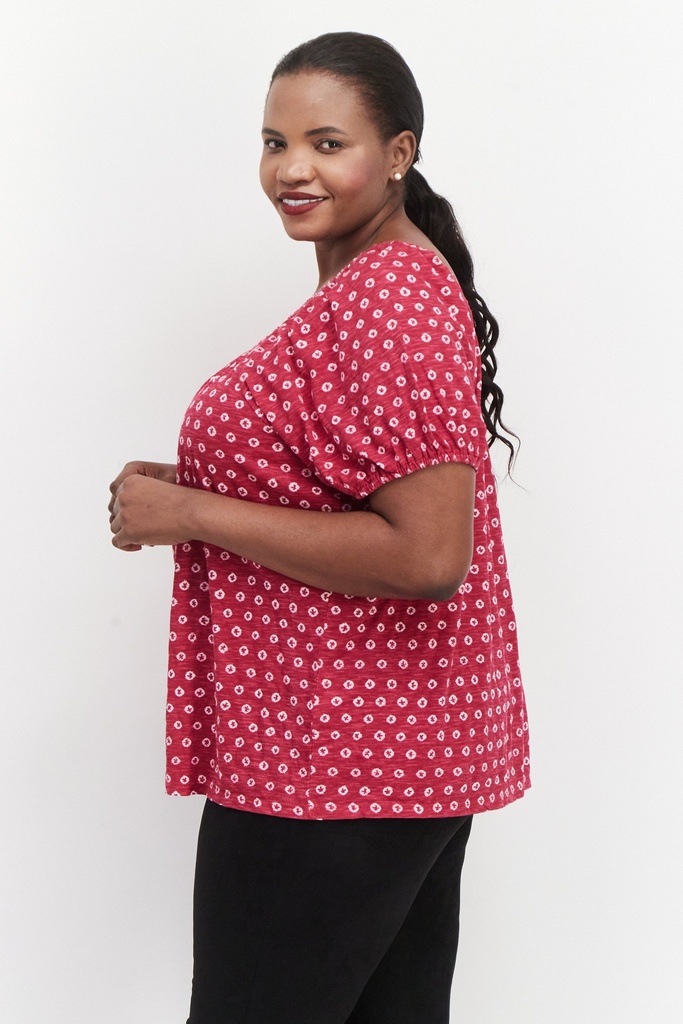 Blusa integral de escote cuadrado