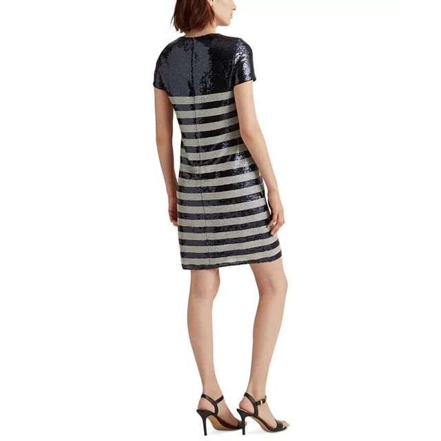 Vestido con lentejuelas y rayas