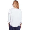 Blusa con escote de bordado floral