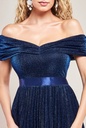 Vestido plisado de escote Bardot