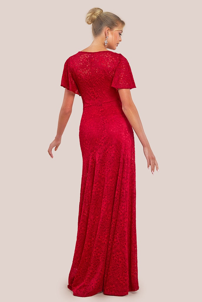 Vestido de encaje con mangas onduladas