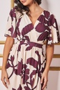 Vestido floral con escote traslapado