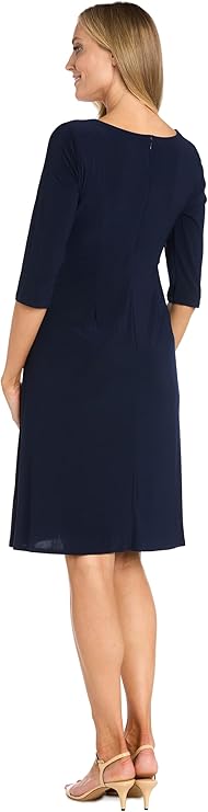 Vestido de cóctel con aro de diamantes