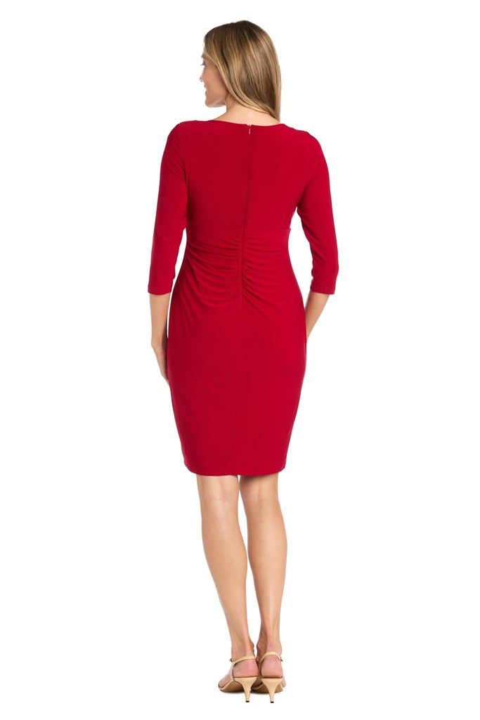 Vestido de cóctel drapeado