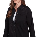 Chaqueta vaquera con bordado floral