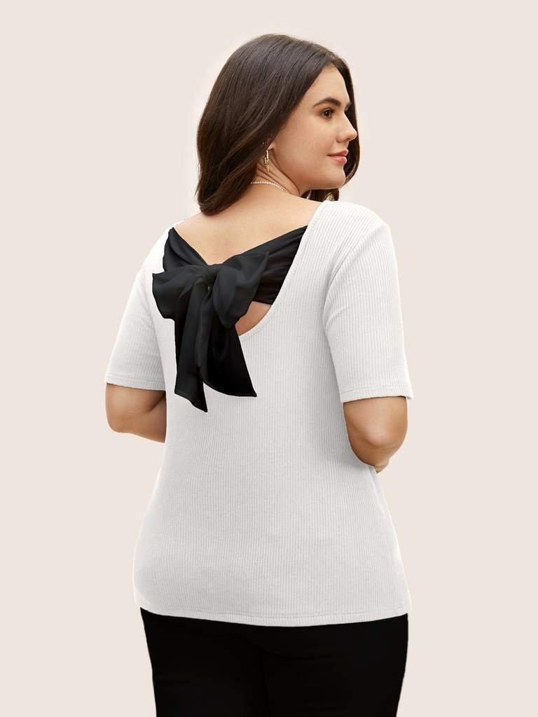 Blusa anudada de la espalda