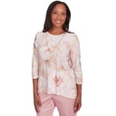 Blusa con flores de acuarela con collar