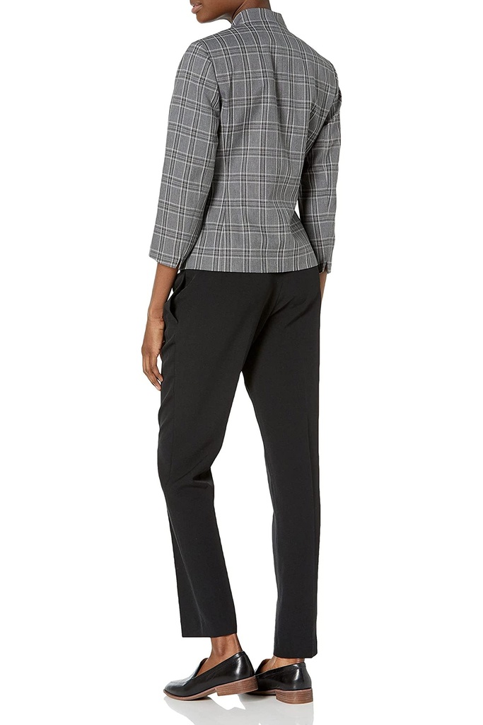 Traje de chaqueta larga y pantalón