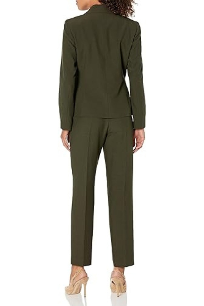 Traje sastre de pantalón y saco