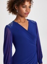 Vestido de cóctel envolvente