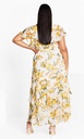 Vestido en capas y estampado Petal