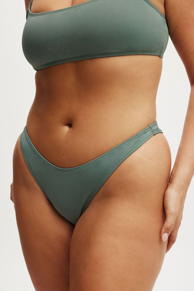 Bottom bikini hipster clásica de surf