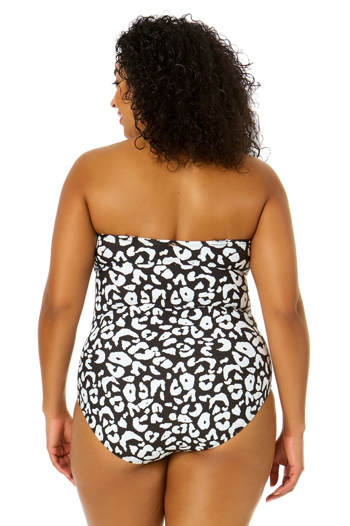 Calzoneta de una pieza strapless