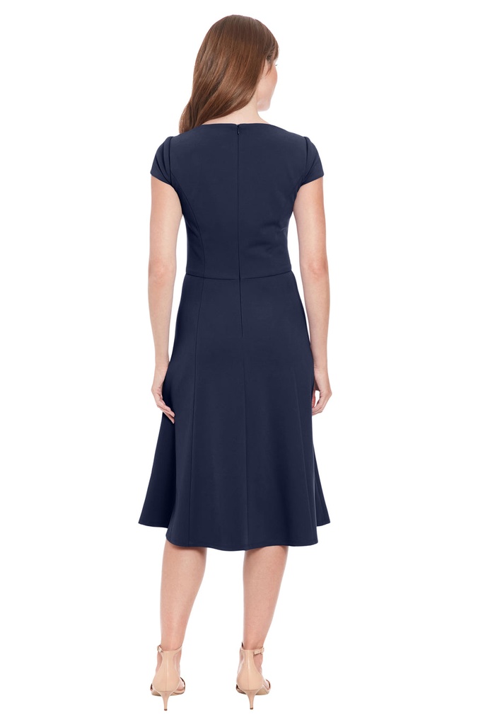 Vestido con escote corazon Lisa