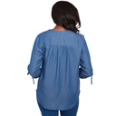 Blusa con bordado floral