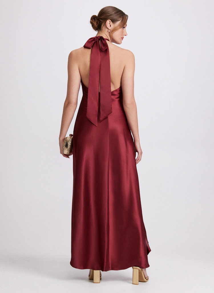 Vestido de satén con escote halter